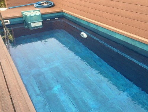 Residential Swimming Pools Manufacturer in Agra