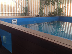 Glass Wall Swimming Pool Manufacturer in Agra