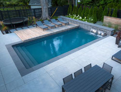 Backyard Showcase Swimming Pool Design